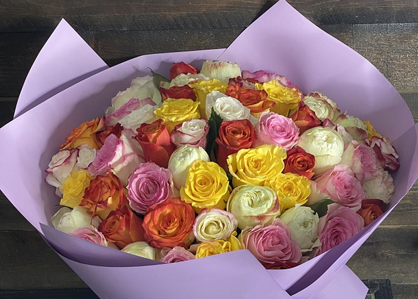 Доставка цветов в Нур-Султане от надёжной компании