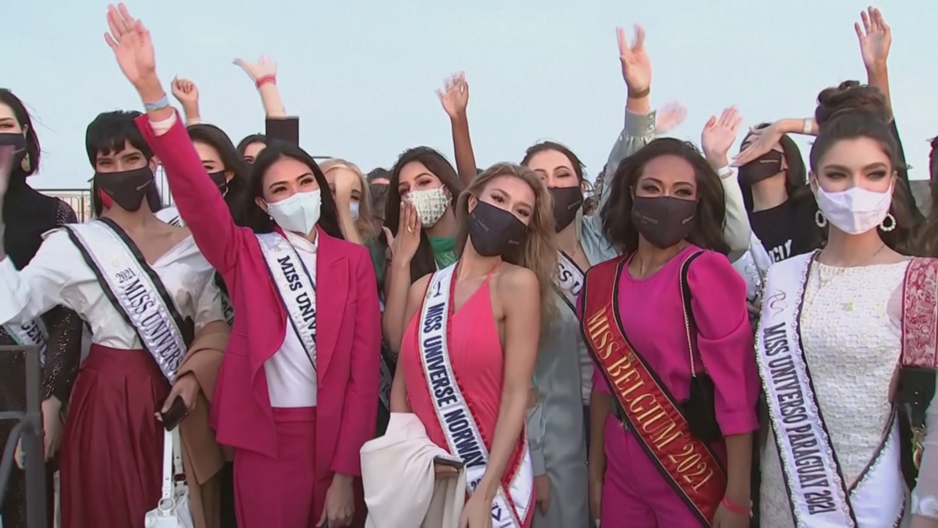 Участницы конкурса «Мисс Вселенная – 2021» прогулялись по Иерусалиму