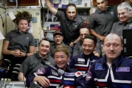 Японские космические туристы перешли на борт МКС