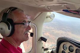 В Австралии пастор-пилот на самолёте летает к прихожанам