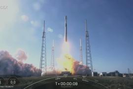Ракета SpaceX доставила в космос 105 спутников