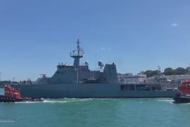 Военные корабли везут гумпомощь в Тонгу