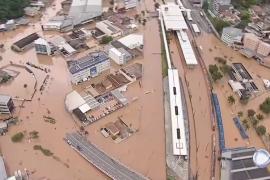 Улицы превратились в реки: смертоносное наводнение в Сан-Паулу