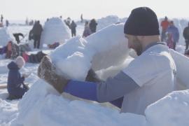«Город эскимосов» из 120 иглу вырос на Обском море в Сибири