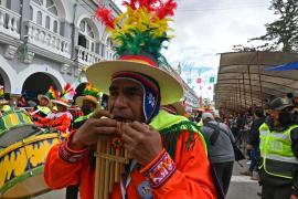 Грандиозный карнавал прошёл в Боливии
