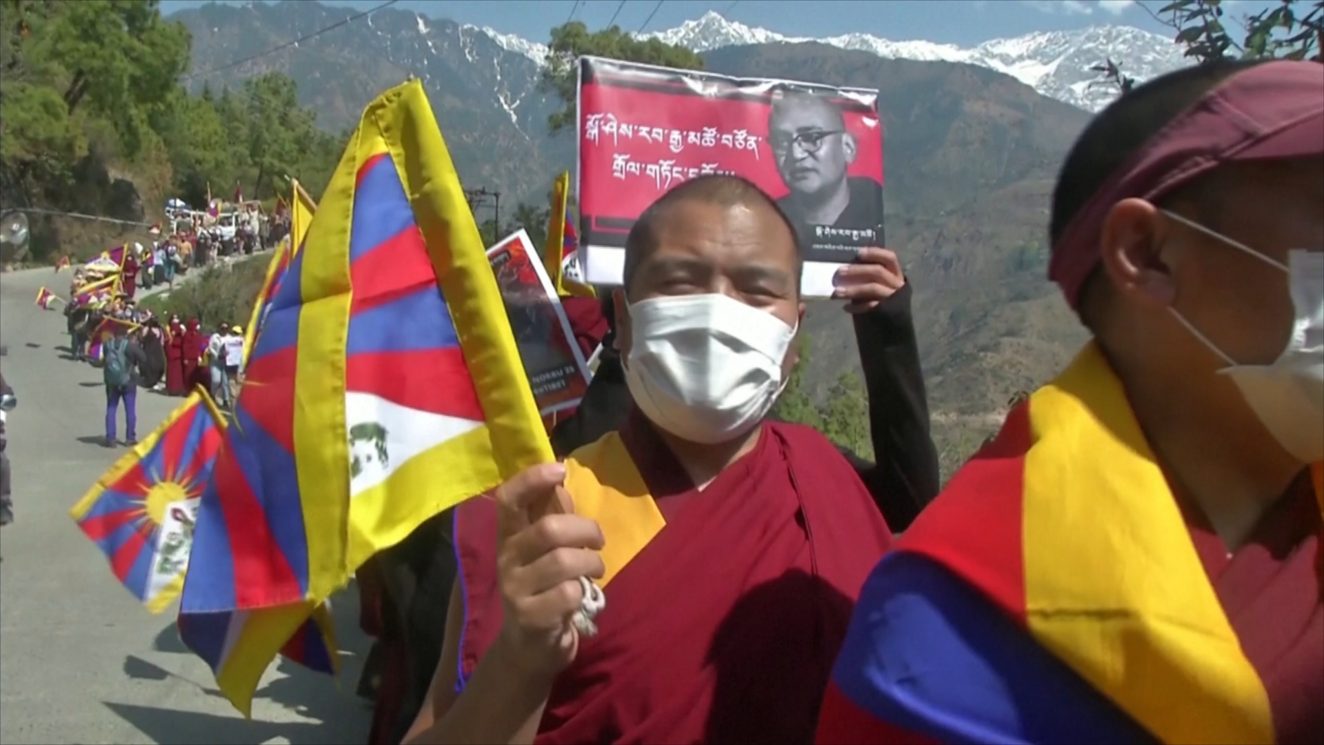 «Мы не оставим надежду»: тибетцы в Индии протестуют против китайского правления на их родине