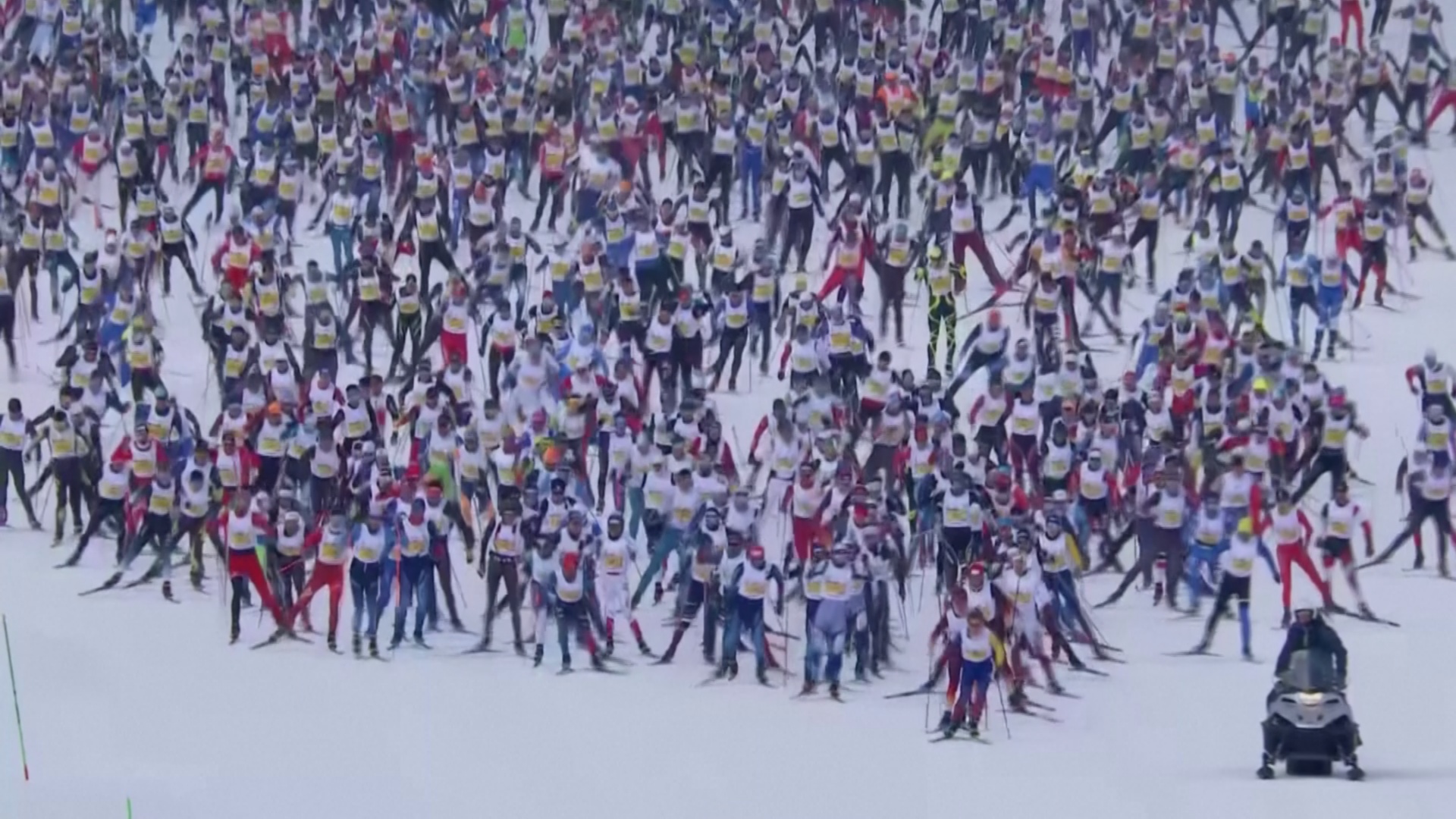 Знаменитый лыжный марафон Энгадин снова проходит в Швейцарии