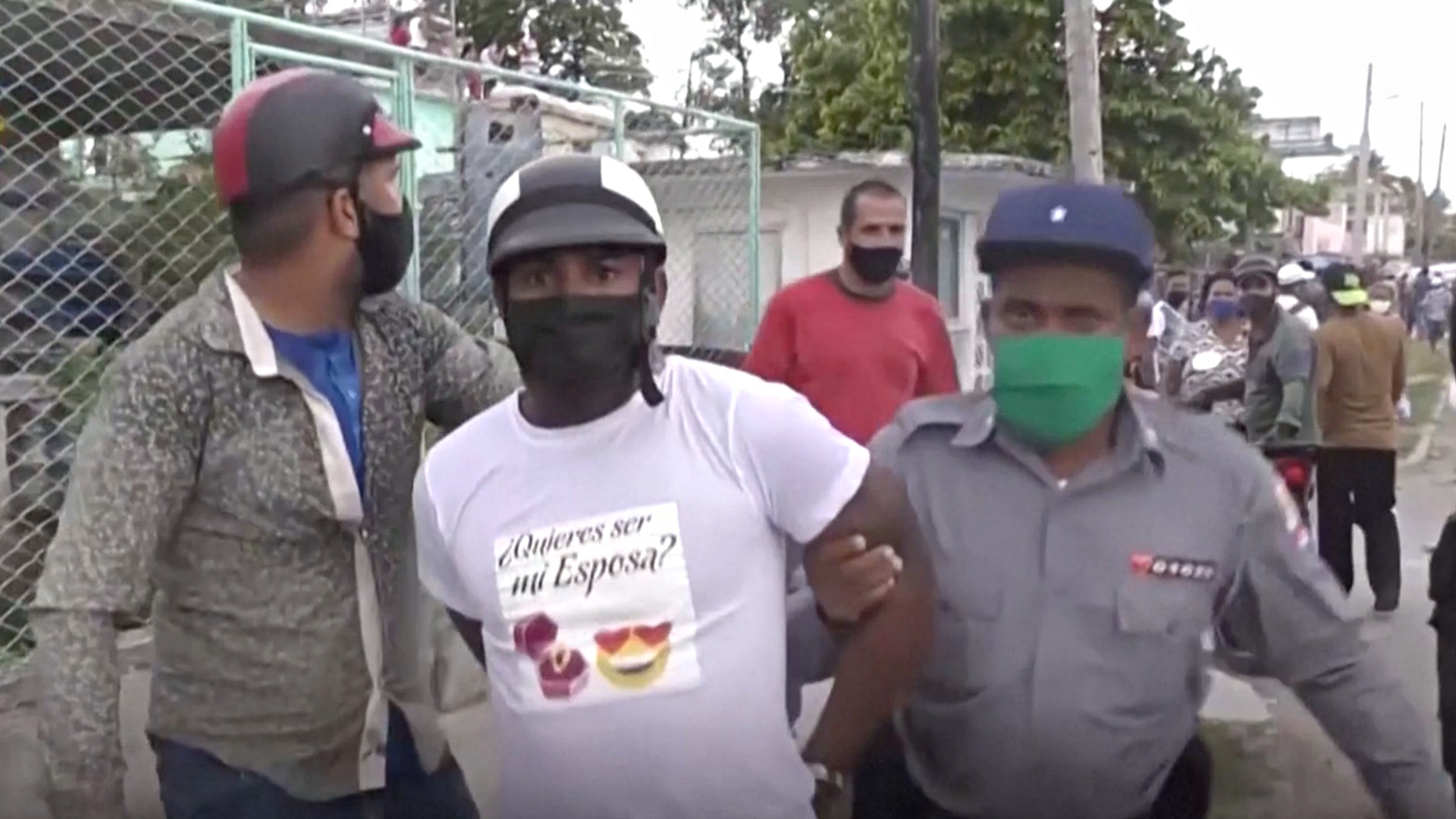До 30 лет тюрьмы: суд Кубы начал выносить приговоры участникам прошлогодних протестов