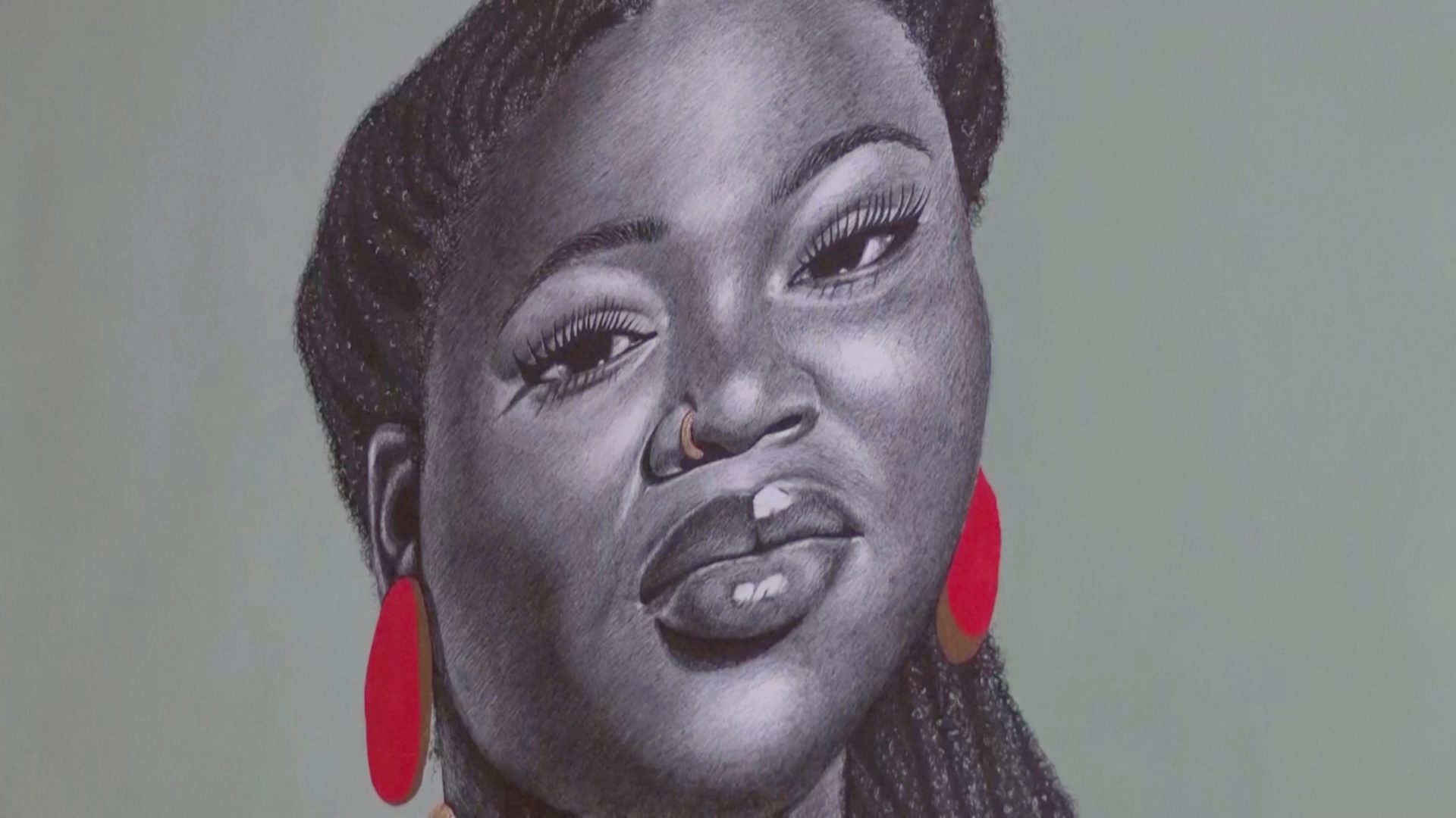 Нигерийка рисует картины шариковой ручкой