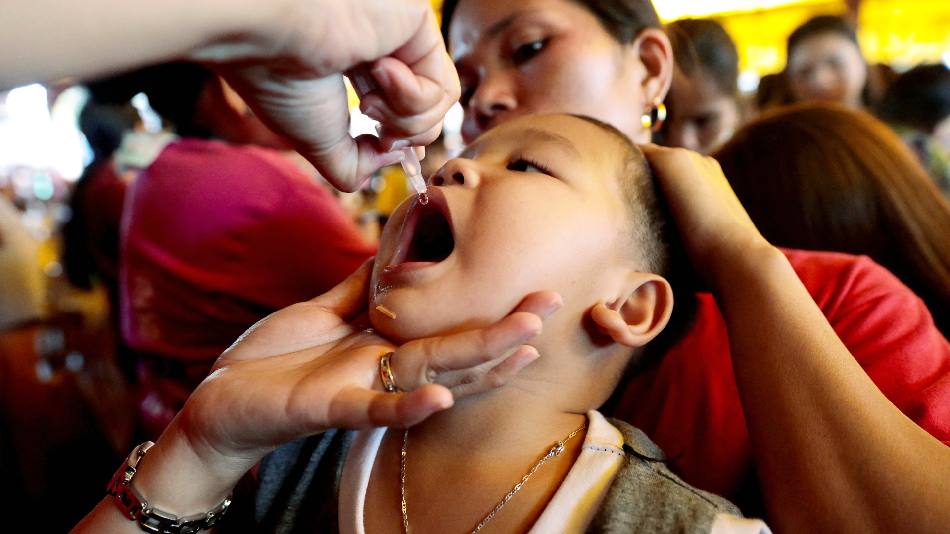 В Африке 9 млн детей срочно привьют от полиомиелита