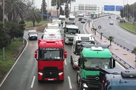 Таксисты Испании протестуют против высоких цен на бензин