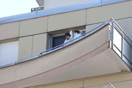 Семья из пяти человек упала с балкона в Швейцарии