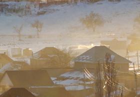 Зима в Бишкеке: почему выпадает чёрный снег