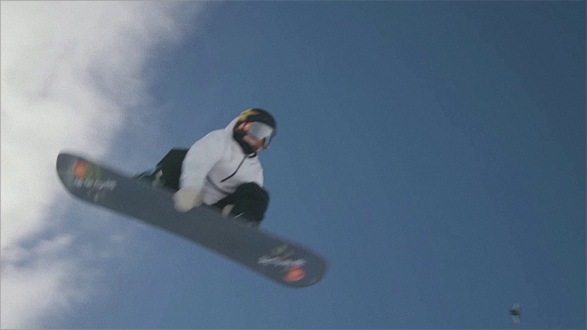 Японка и канадка установили рекорд по тройному прыжку на сноуборде