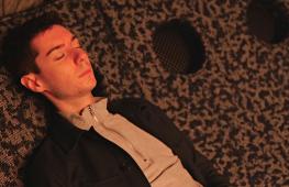 Закрыть глаза, чтобы увидеть искусство