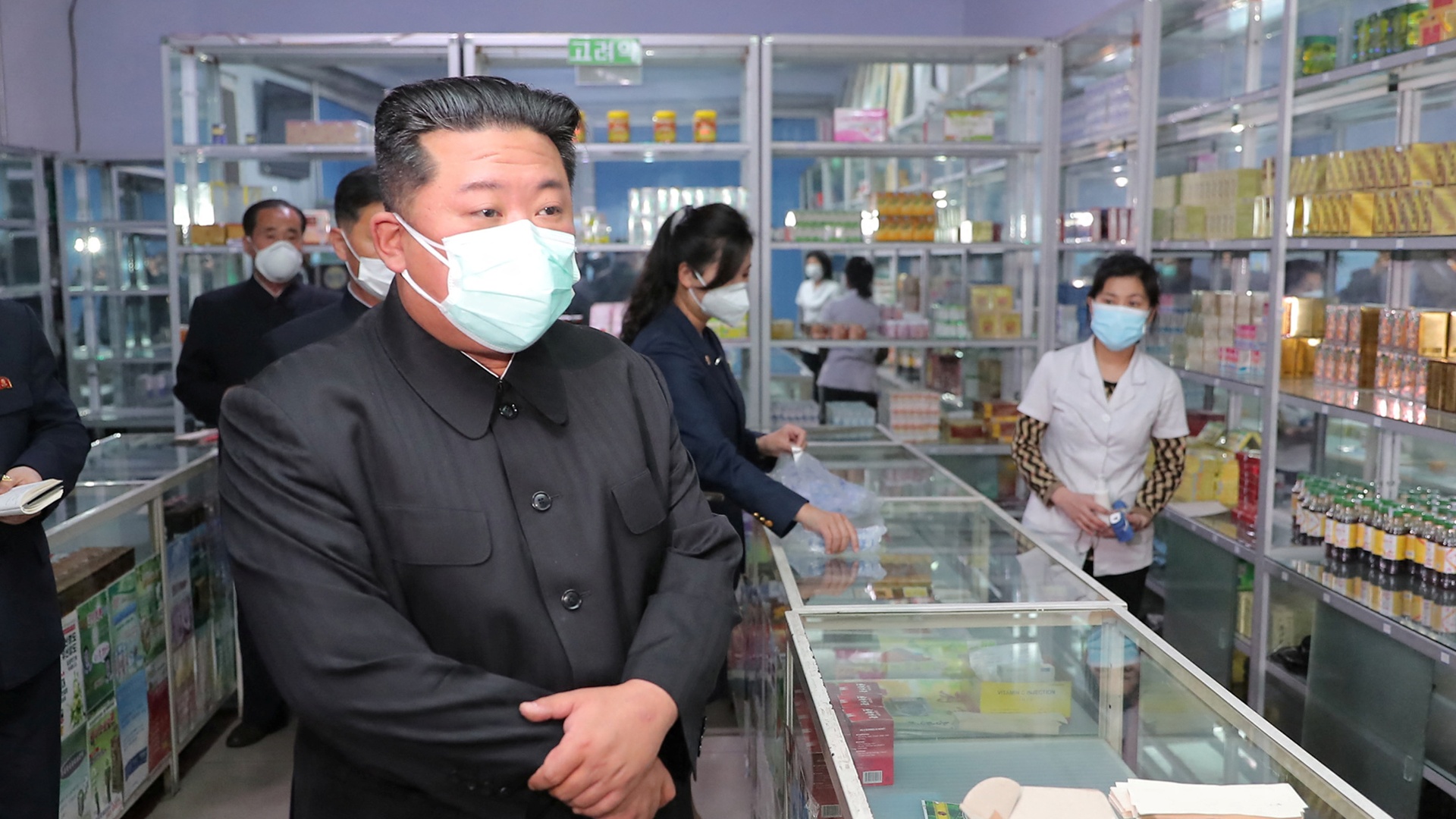 В Северной Корее не хватает лекарств на фоне вспышки COVID