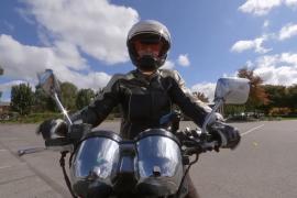 Слабовидящая мотоциклистка: первая на дорогах Австралии