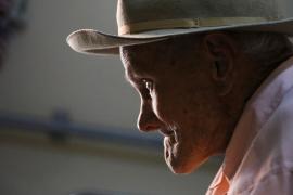Самому старому мужчине в мире исполняется 113 лет
