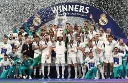 «Реал Мадрид» показал свой кубок Лиги чемпионов ликующей толпе