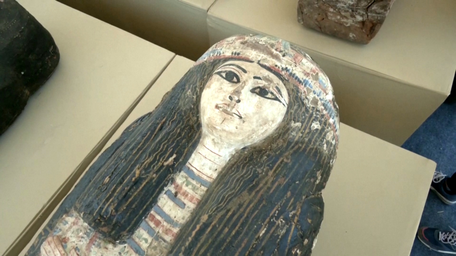 Целый «клад» древних мумий нашли в египетском некрополе Саккара