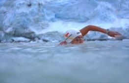 Ледяной заплыв: чилийка побила рекорд Гиннесса