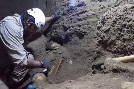 Перуанец у себя под домом нашёл древнюю гробницу инков