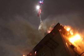 Пожар в московской 9-этажке тушили с вертолёта