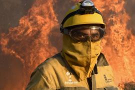 В Валенсии не могут сдержать сильный лесной пожар