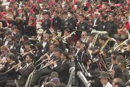В Колумбии 16 000 музыкантов и певцов провели крупнейший в мире концерт