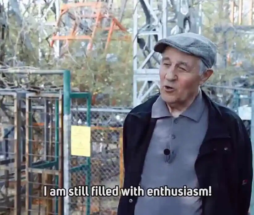 Как дедушка в одиночку 40 лет строил парк аттракционов