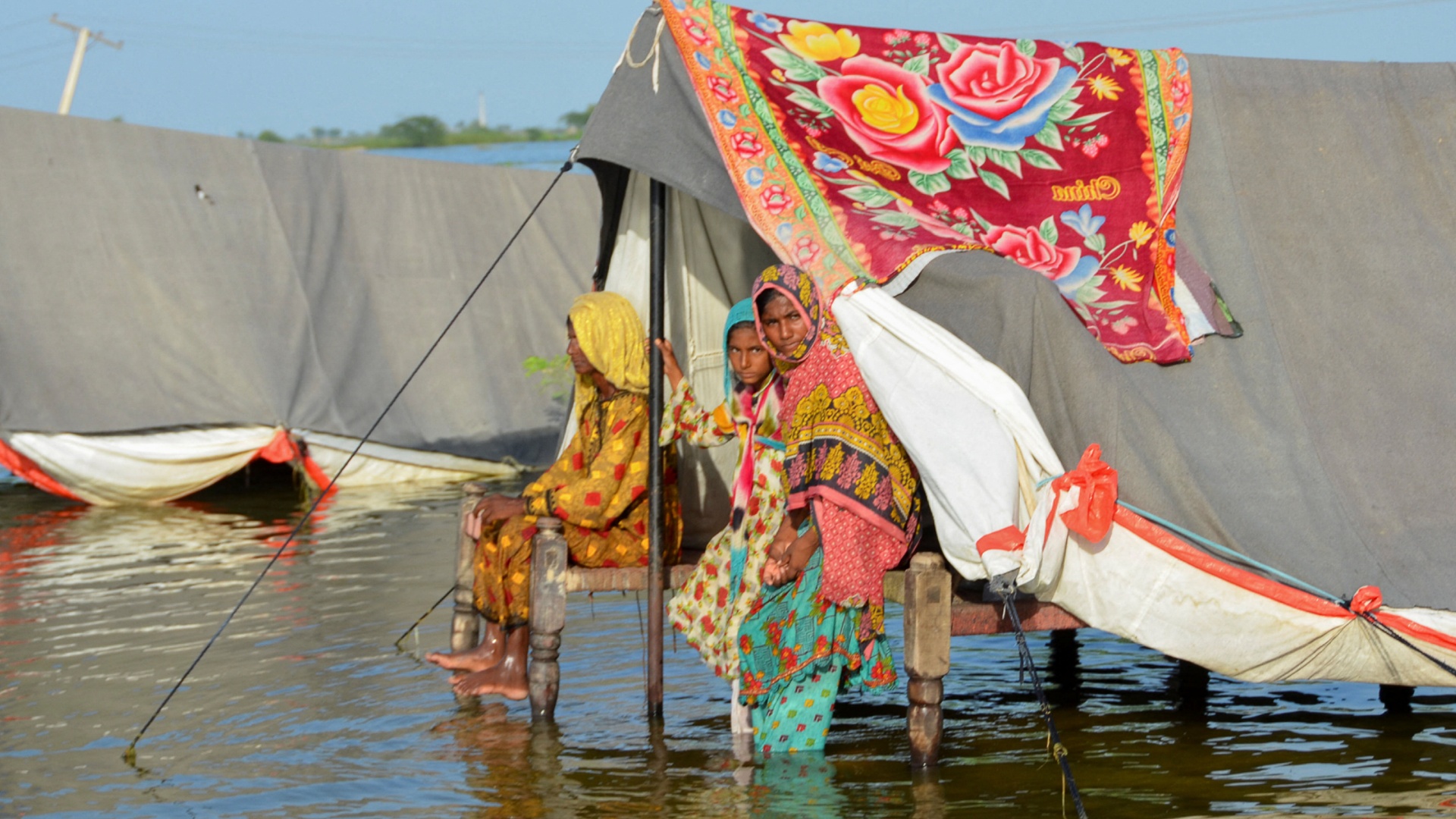 В Пакистане не прекращаются сильные наводнения