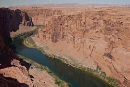 Пока река Колорадо мелеет, индейские племена требуют воды