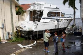 Жители Флориды приходят в себя после катастрофического урагана «Иэн»