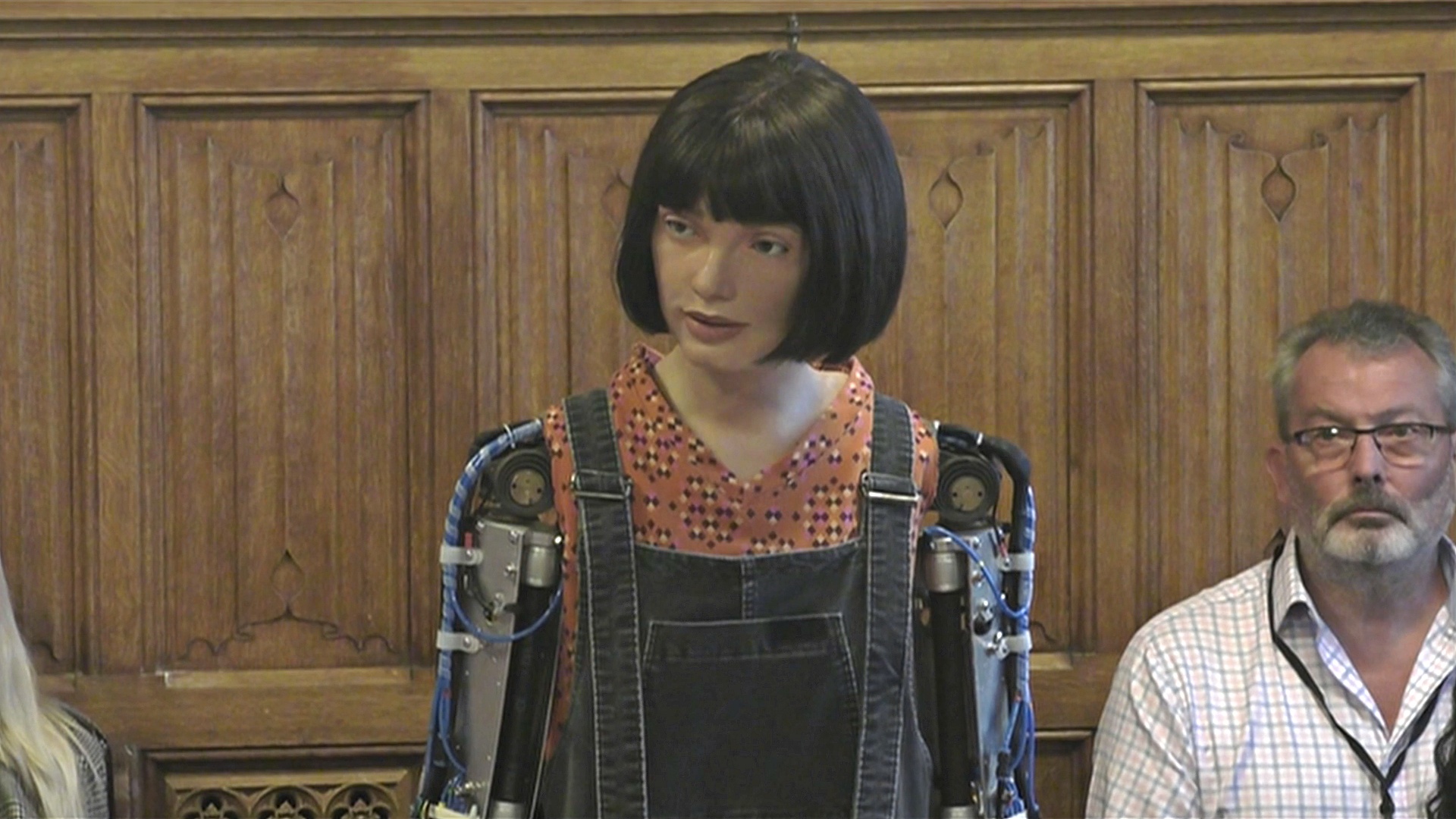 Как робот давал показания в Палате лордов