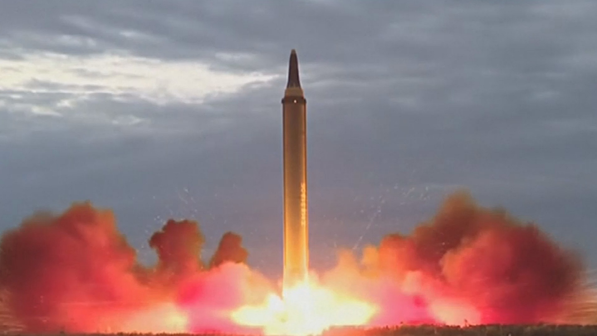 Пхеньян запустил пятую баллистическую ракету за десять дней