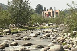 В Сантьяго вернули к жизни грязную реку