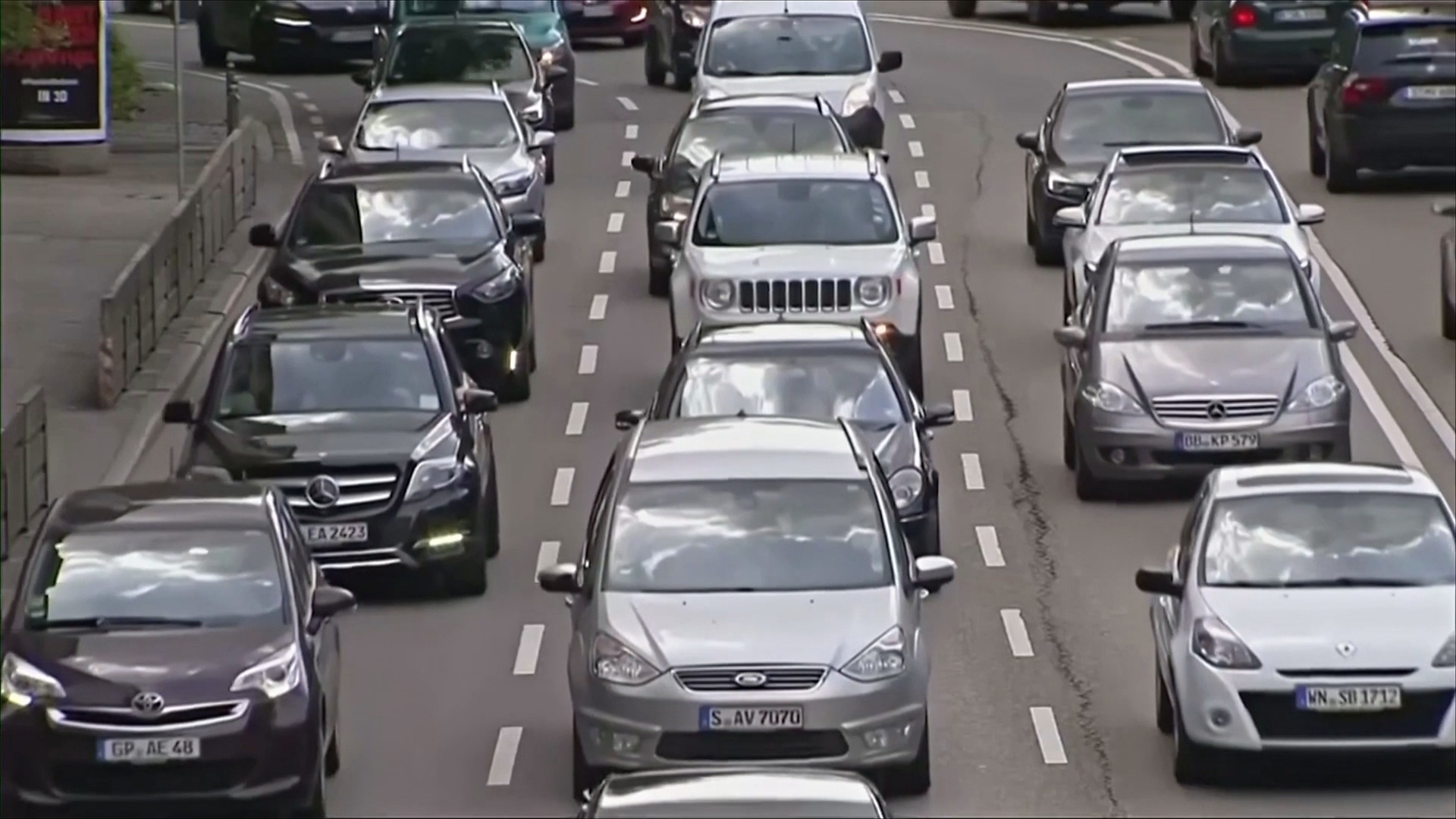ЕС предлагает ужесточить стандарты выбросов для авто
