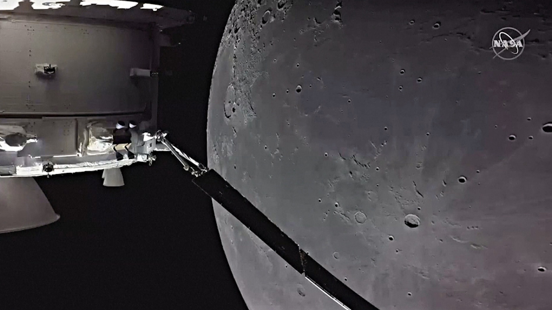Корабль «Орион» достиг максимального сближения с Луной