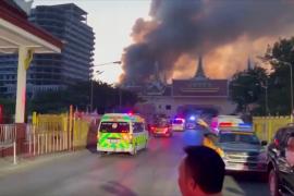 Число жертв пожара в камбоджийском казино продолжает расти