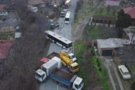На севере Косова начали разбирать баррикады на дорогах