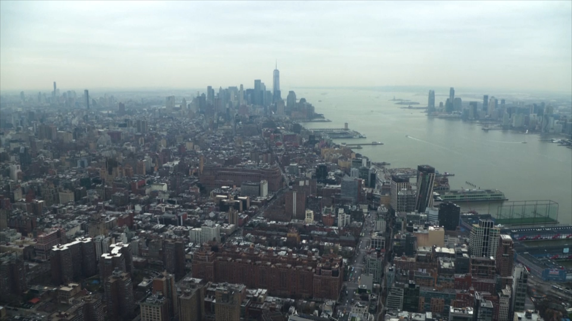 Крытый каток на 100-м этаже открыли в Нью-Йорке
