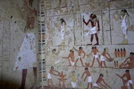 Нетронутые гробницы возрастом 4300 лет нашли в Египте
