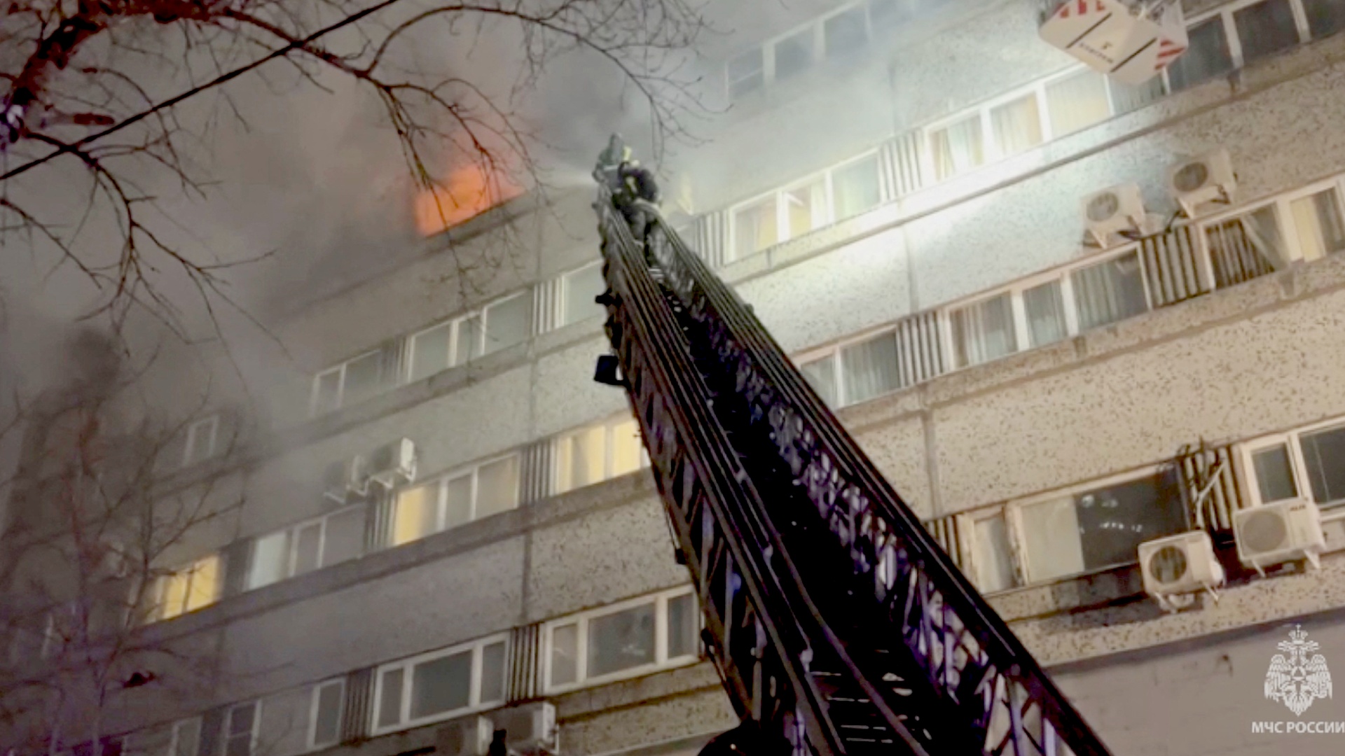 Пожар в центре Москвы: семеро погибли, включая двух детей