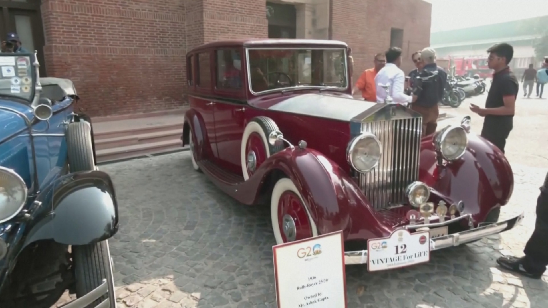 Ралли винтажных авто, сделанных в странах G20, провели в Нью-Дели