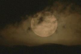 Червячная Луна взошла над планетой в ночь на 8 марта