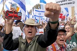 Судебную реформу в Израиле отложили из-за накалившихся протестов
