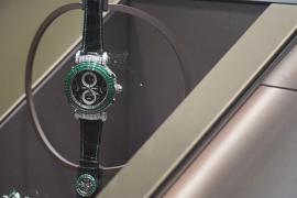 Часы за $4 млн представили на выставке в Женеве