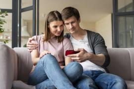 Все больше одиночек предпочитают экономить на свиданиях, выбирают бесплатные приложения знакомств и видеочаты