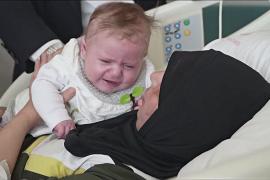 Новорождённую чудо-девочку вернули маме спустя два месяца после землетрясения в Турции