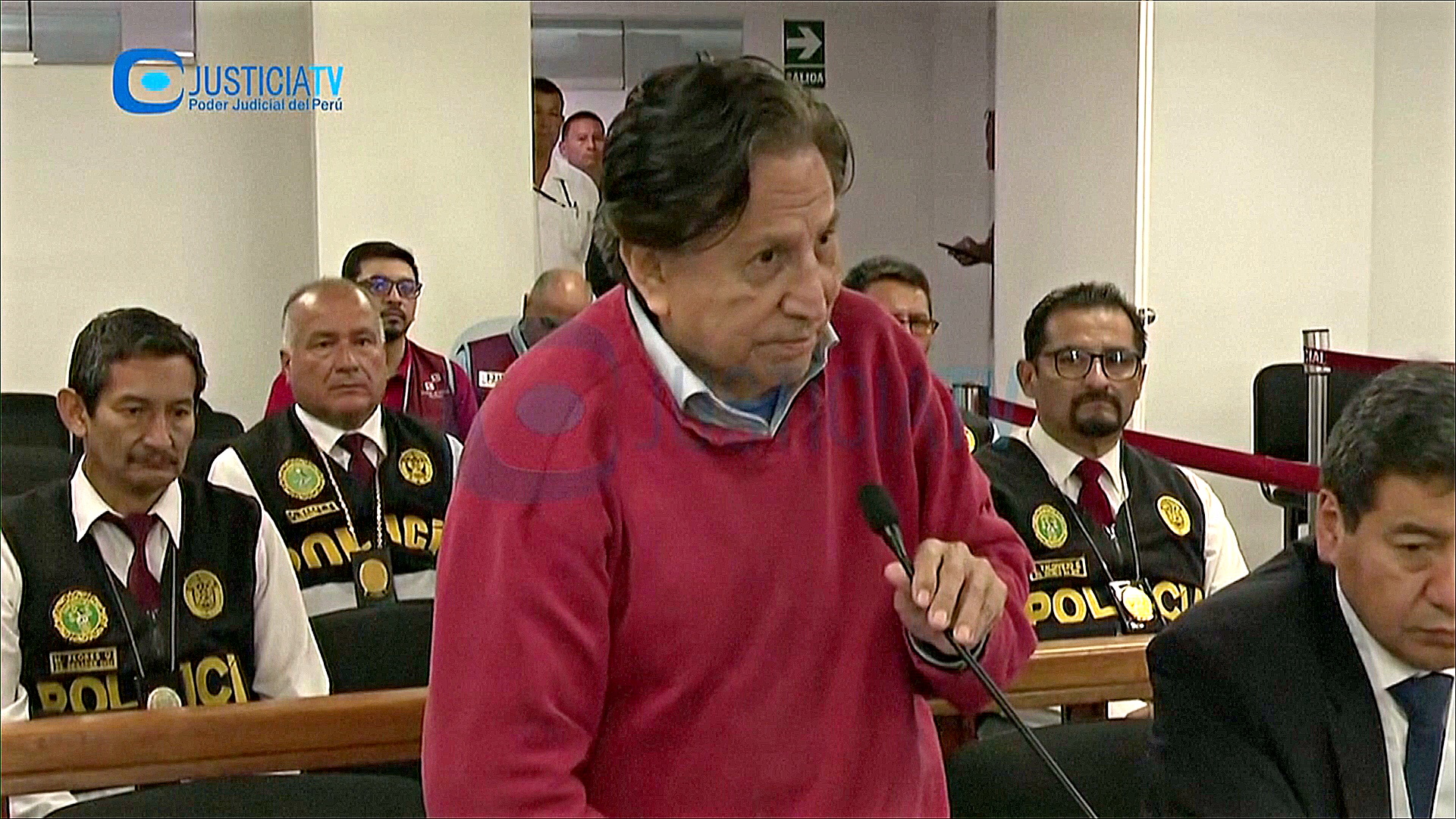 В Перу заключили под стражу уже третьего экс-президента